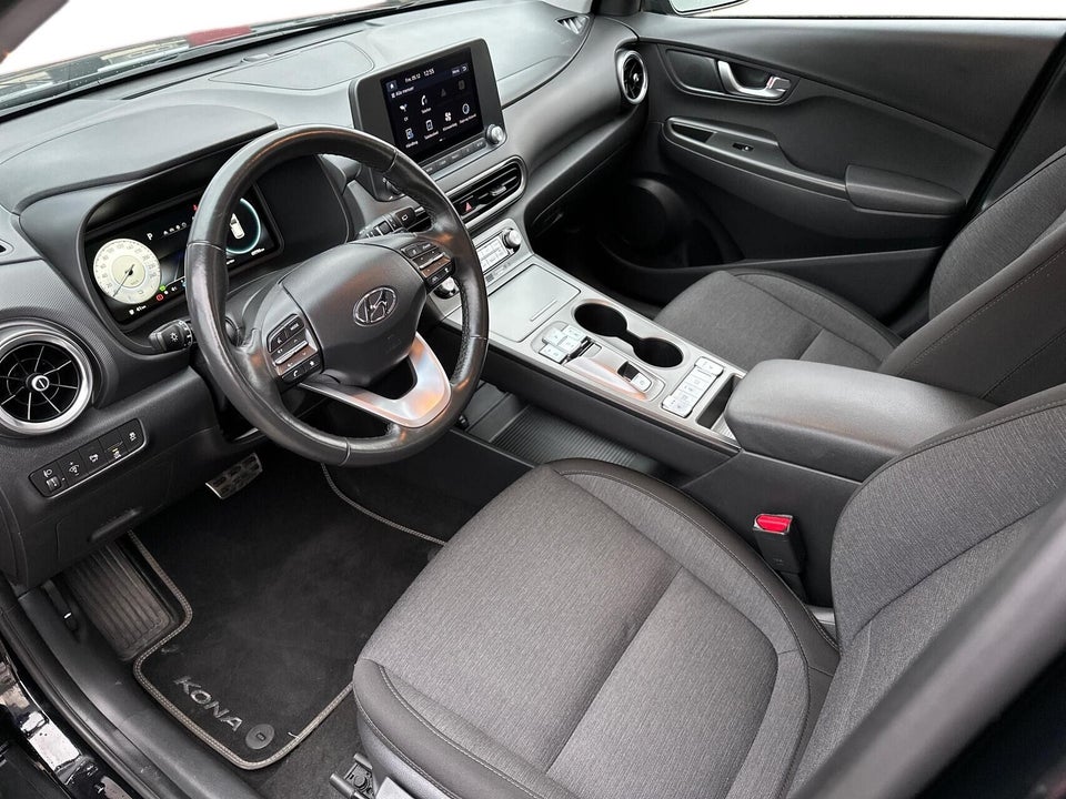 Hyundai Kona 39 EV Select 5d