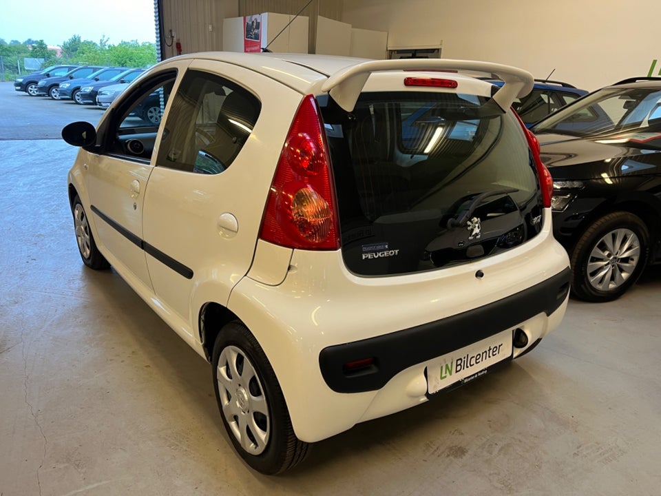 Peugeot 107 1,0 Active 5d