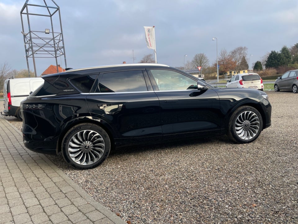 Voyah Free Platinum 5d