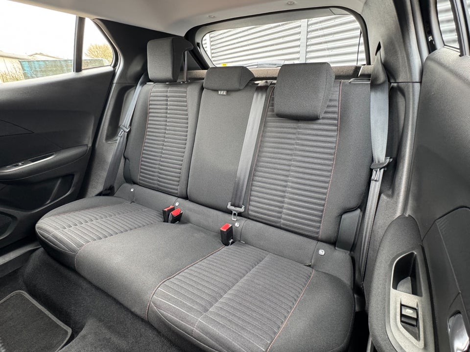 Peugeot 2008 1,2 PureTech 130 Active Limited EAT8 5d