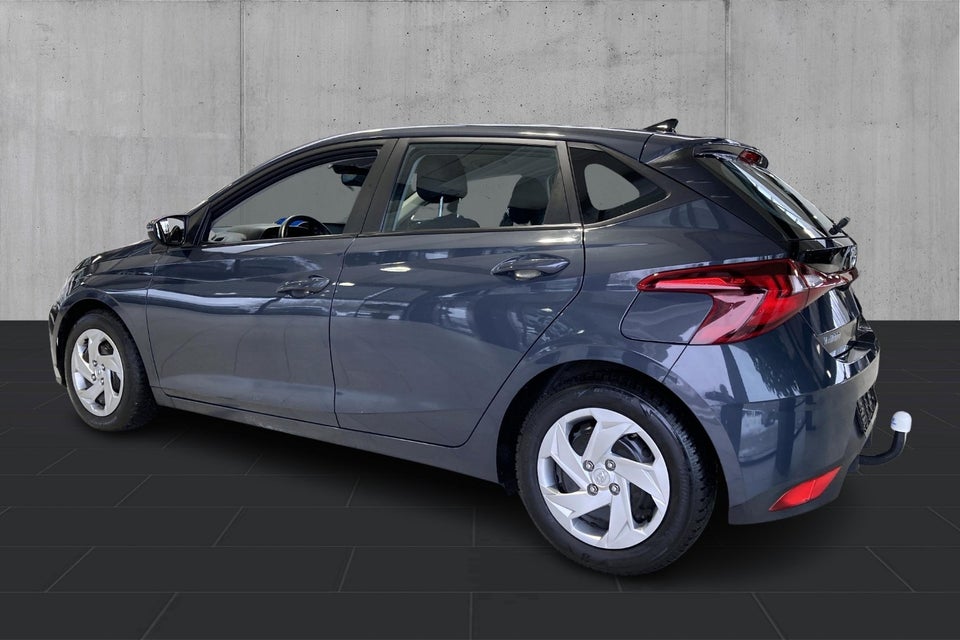 Hyundai i20 1,0 T-GDi Essential DCT 5d