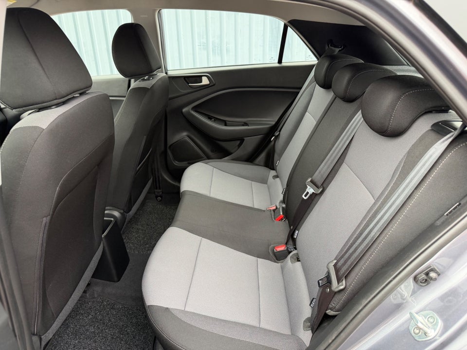 Hyundai i20 1,25 Vision+ 5d