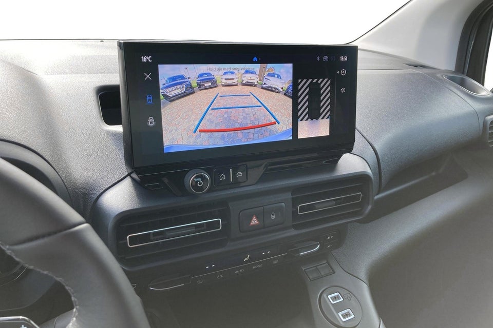 Toyota ProAce City Verso 50 Medium Family 5d