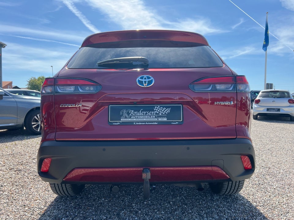 Toyota Corolla Cross 1,8 Hybrid Style Comfort CVT 5d