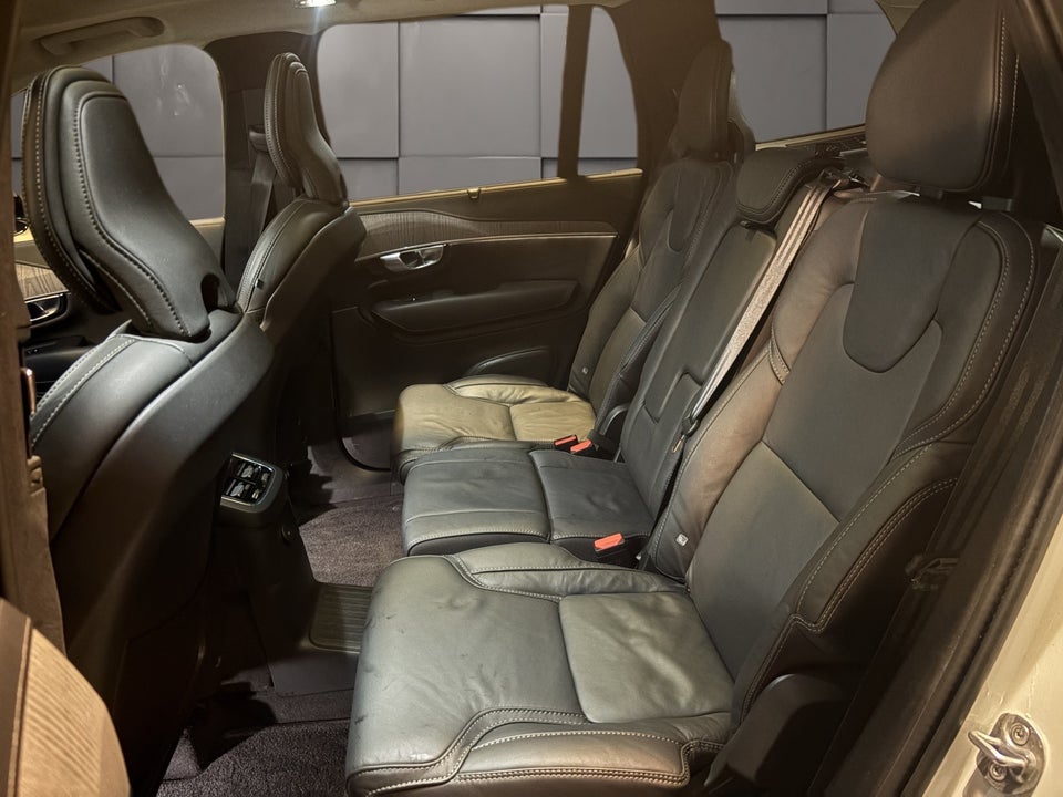 Volvo XC90 2,0 T8 ReCharge Ultimate Dark aut. AWD 7prs 5d