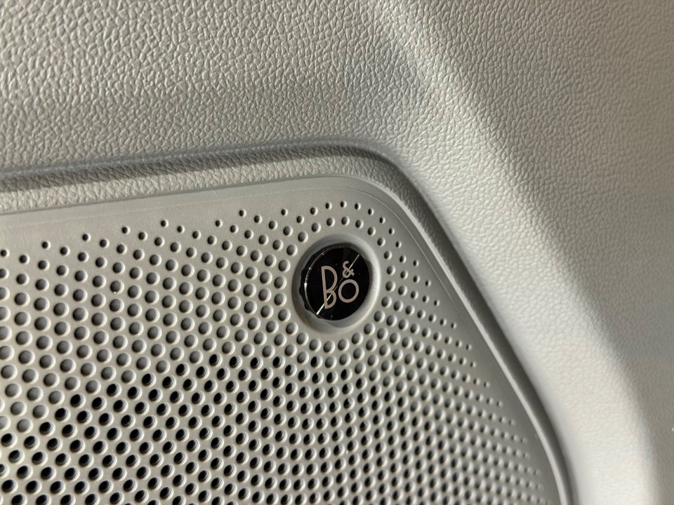 Ford E-Transit Custom 320S 64 Limited