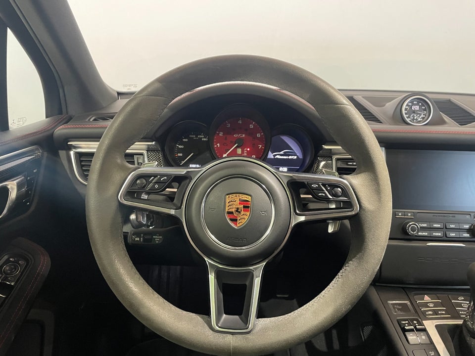 Porsche Macan GTS 3,0 PDK Van 5d