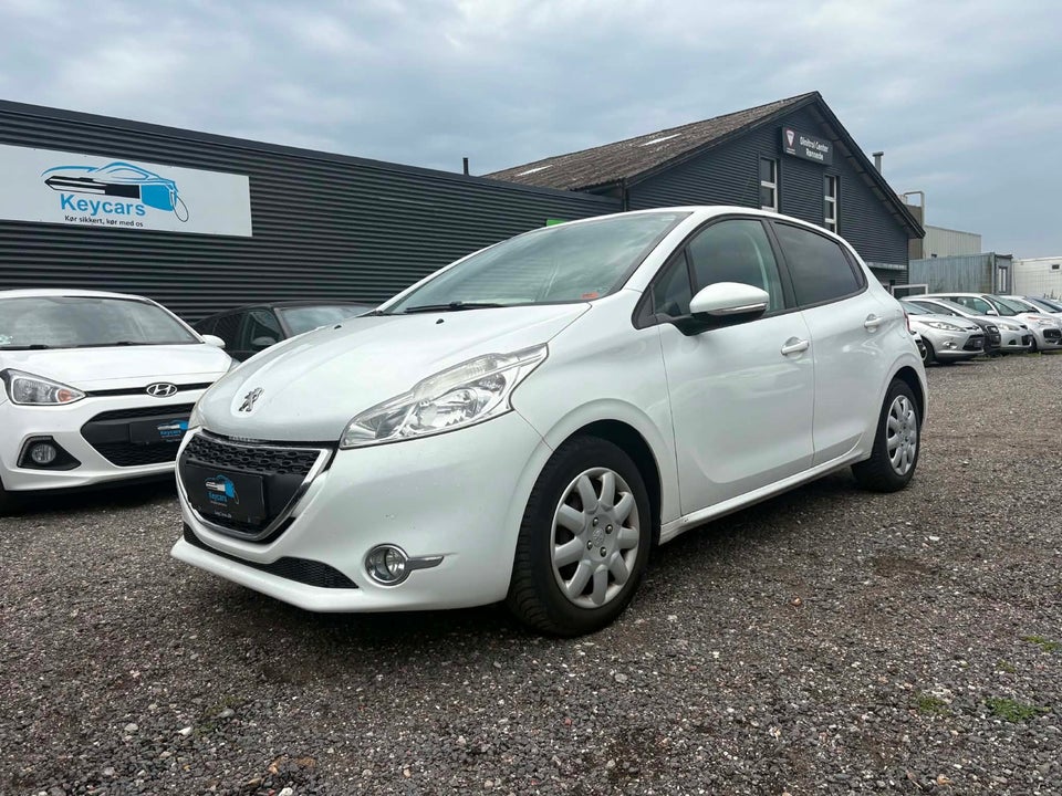 Peugeot 208 1,2 VTi Access 5d