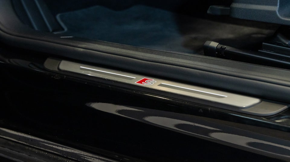 Audi Q4 e-tron 40 Advanced S-line 5d