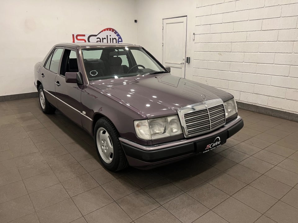 Mercedes 230 E 2,3 aut. 4d