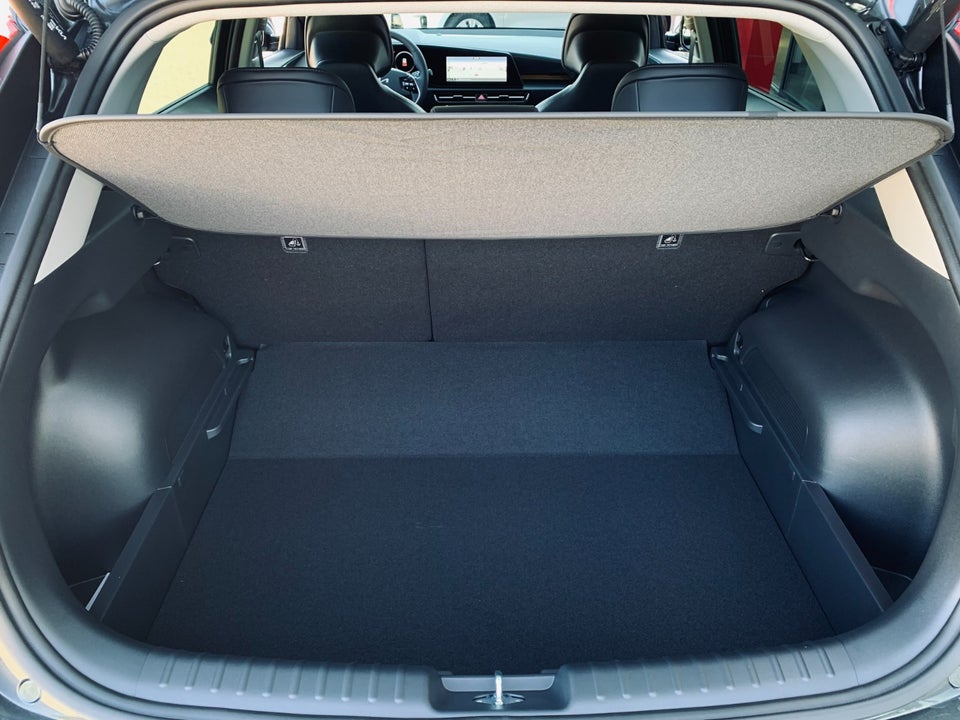 Kia Niro 64 EV Upgrade 5d