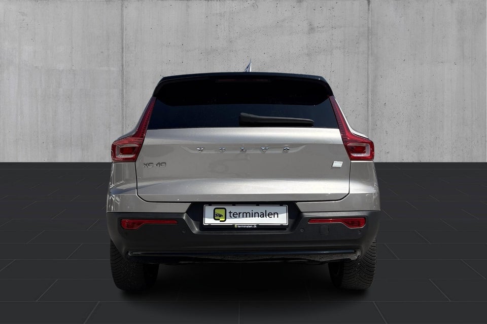 Volvo XC40 ReCharge Core 5d