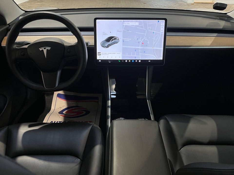 Tesla Model 3 Standard Range+ RWD 4d