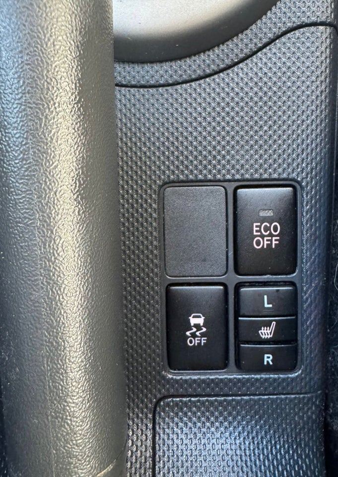 Toyota Urban Cruiser 1,3 VVT-i T2 5d