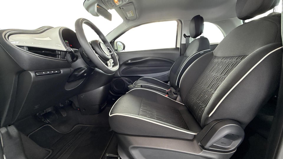Fiat 500e 42 Icon 3d