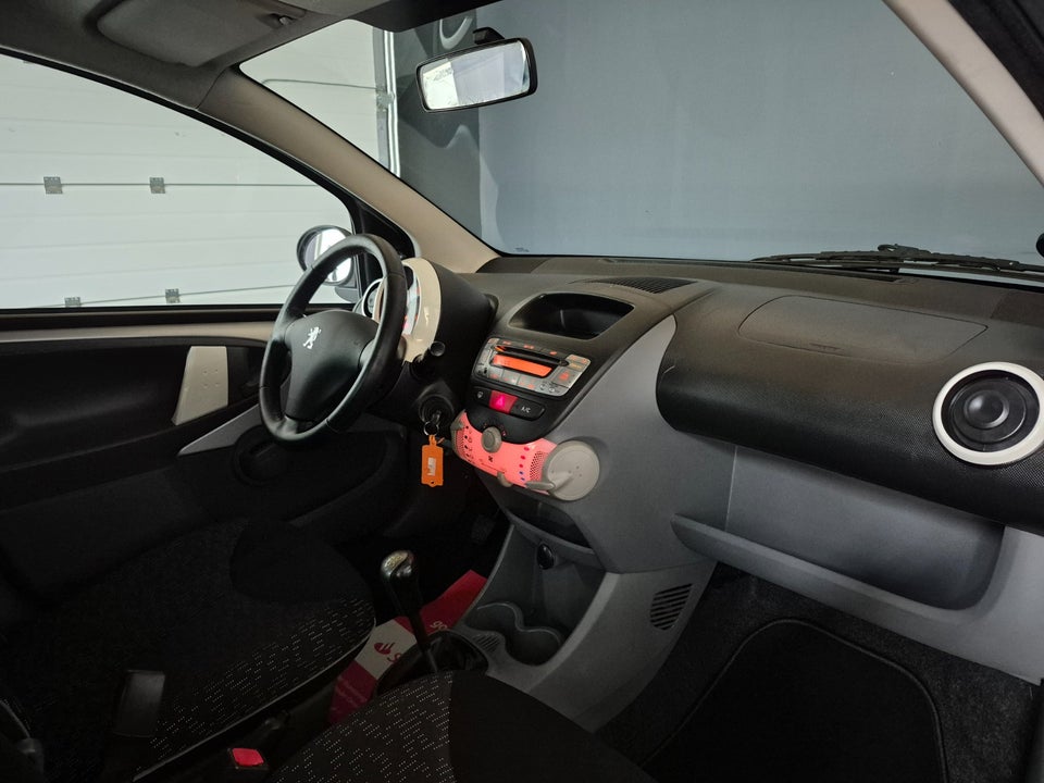 Peugeot 107 1,0 Cool 5d