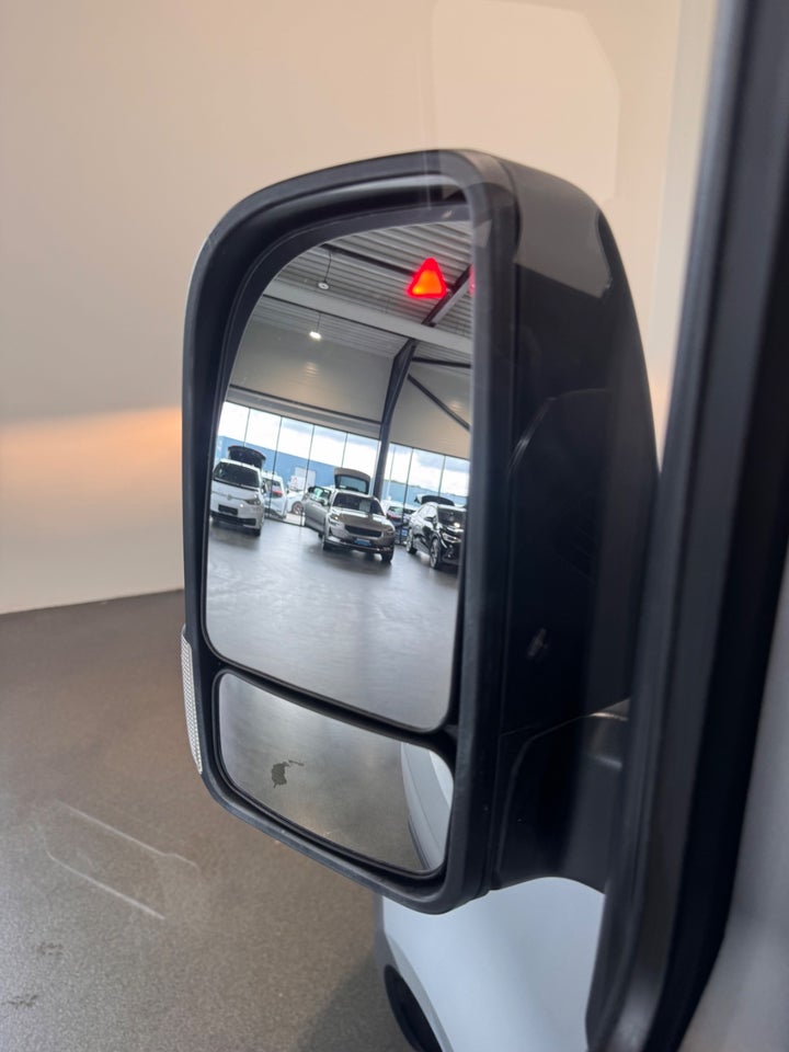Mercedes Sprinter 317 2,0 CDi A2 Kassevogn aut. RWD