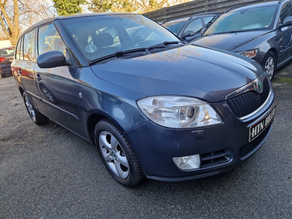 Skoda Fabia 1,6 16V Ambiente Combi aut. 5d