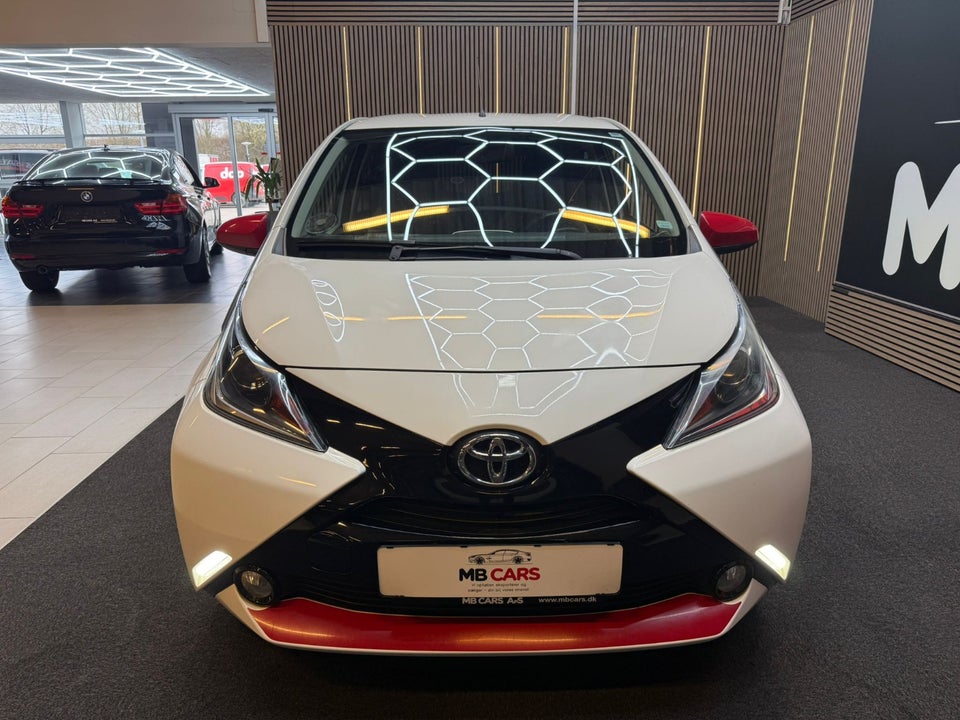Toyota Aygo 1,0 VVT-i x-change 5d