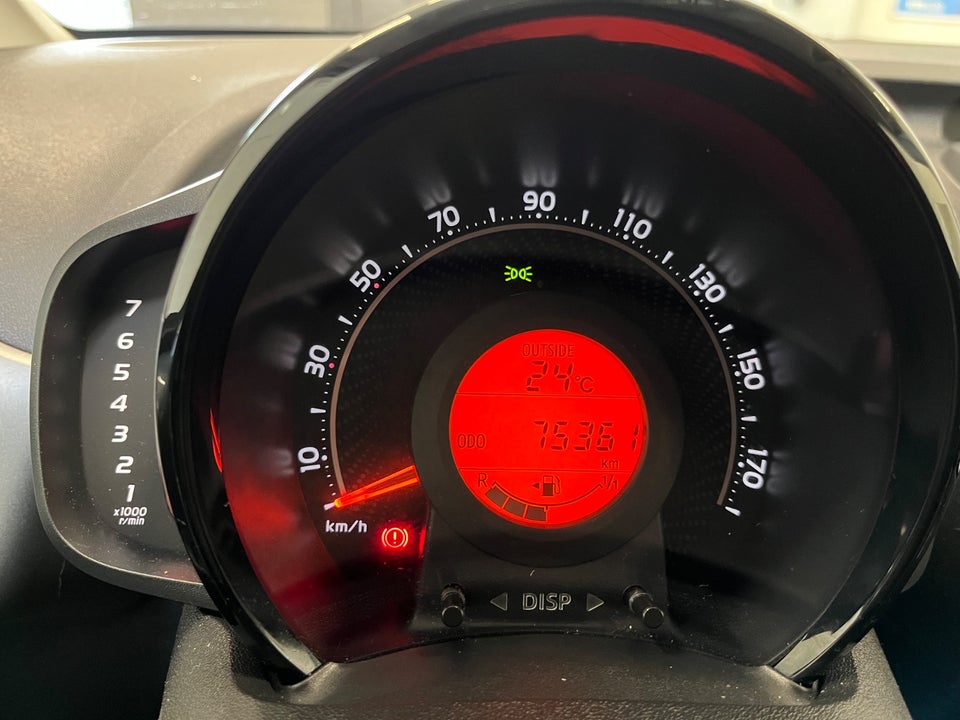Toyota Aygo 1,0 VVT-i x-pression 5d