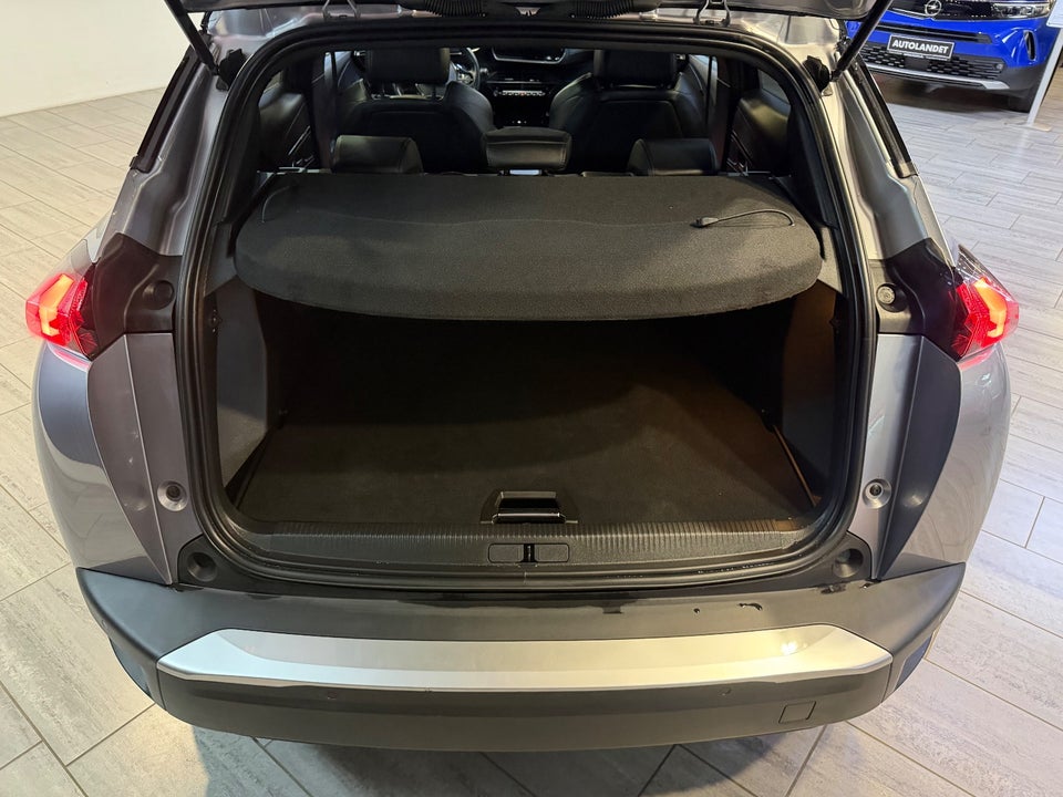 Peugeot e-2008 50 GT 5d