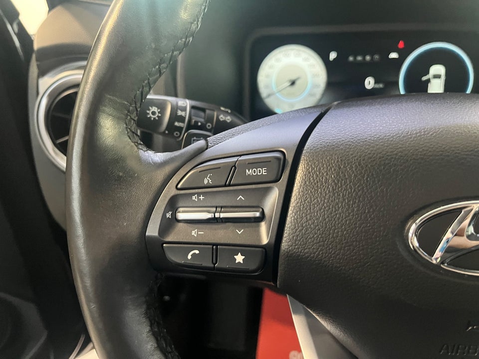 Hyundai Kona 39 EV Select 5d