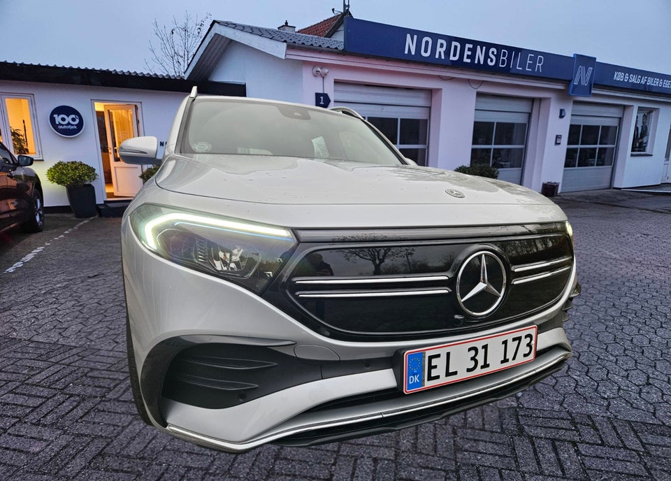 Mercedes EQB250 AMG Line 5d