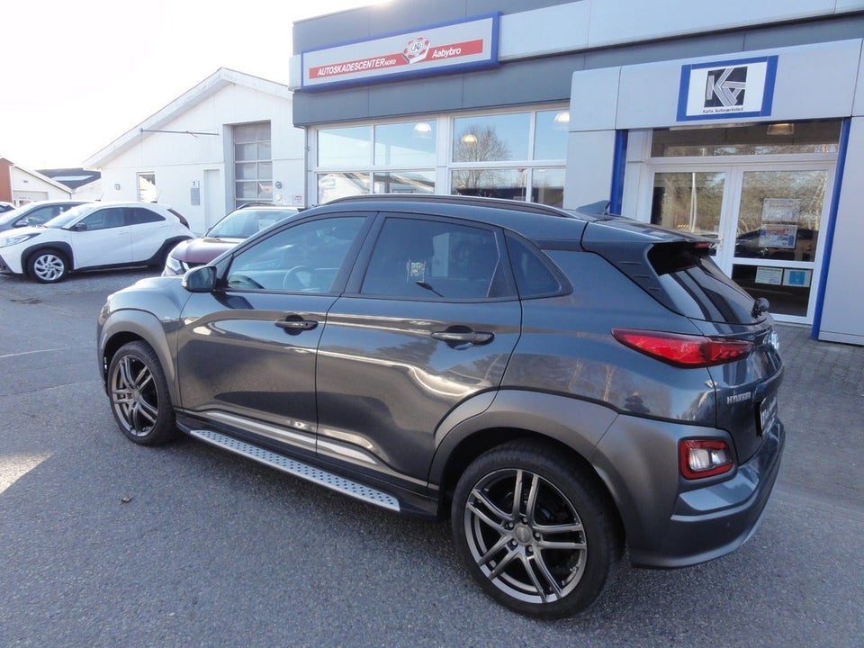 Hyundai Kona 64 EV Premium 5d