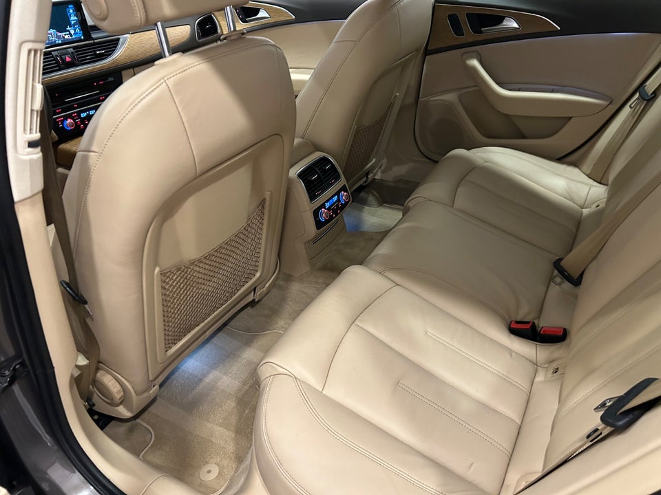 Audi A6 3,0 TDi 204 S-line Avant Multitr. 5d