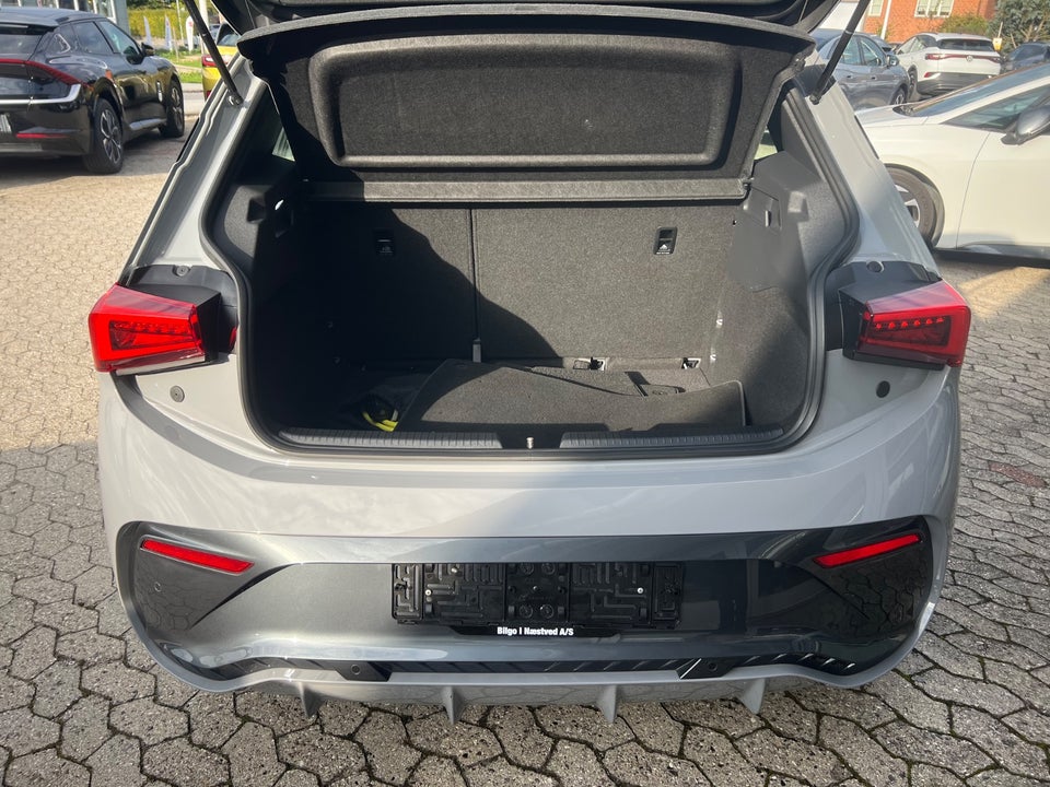 Cupra Born 59 e-Boost 5d
