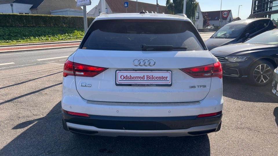 Audi Q3 35 TFSi Sportback S-tr. 5d