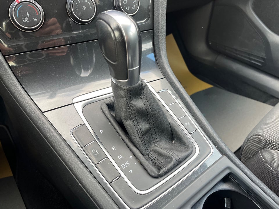 VW Golf VII 1,0 TSi 110 Comfortline Variant DSG 5d