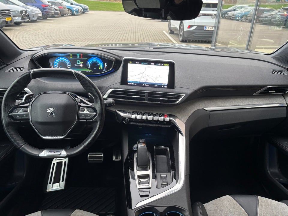 Peugeot 3008 1,6 Hybrid4 GT EAT8 5d