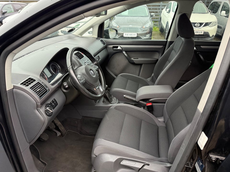 VW Touran 1,2 TSi 105 Comfortline BMT 7prs 5d