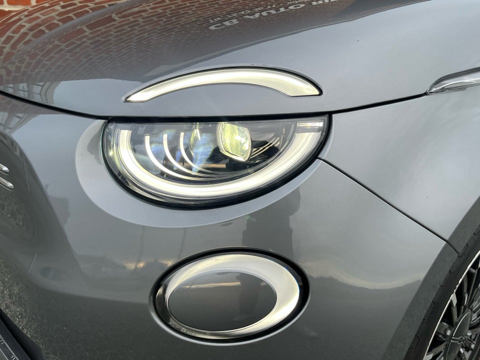 Fiat 500e 42 Icon Cabrio 2d