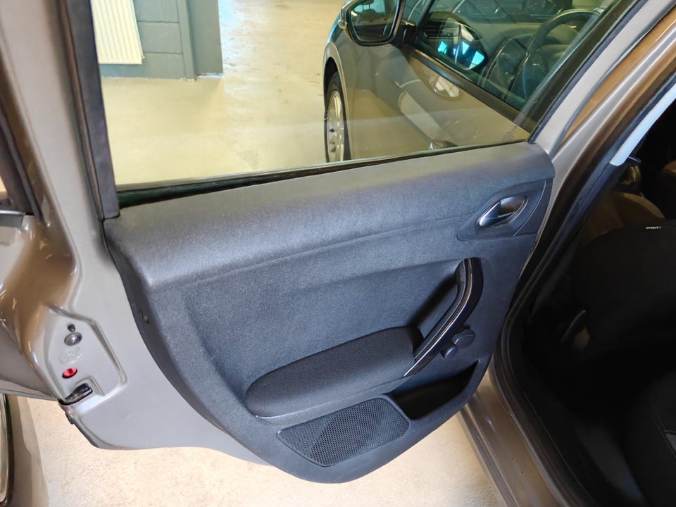 Peugeot 208 1,4 HDi 68 Active 5d