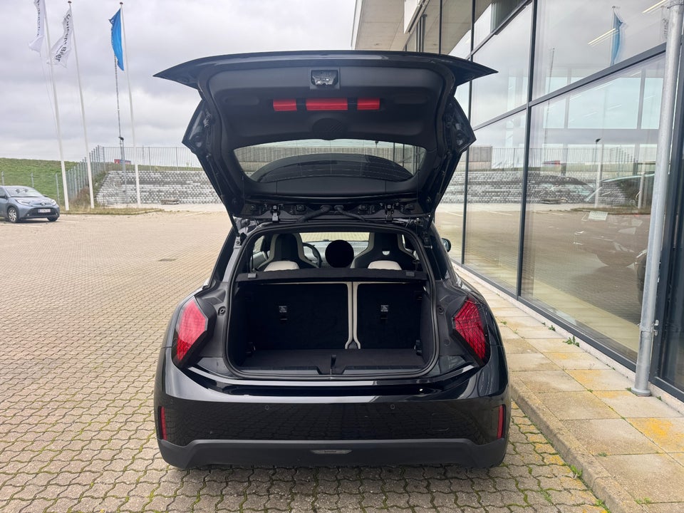 MINI Cooper E Favoured Trim L 3d