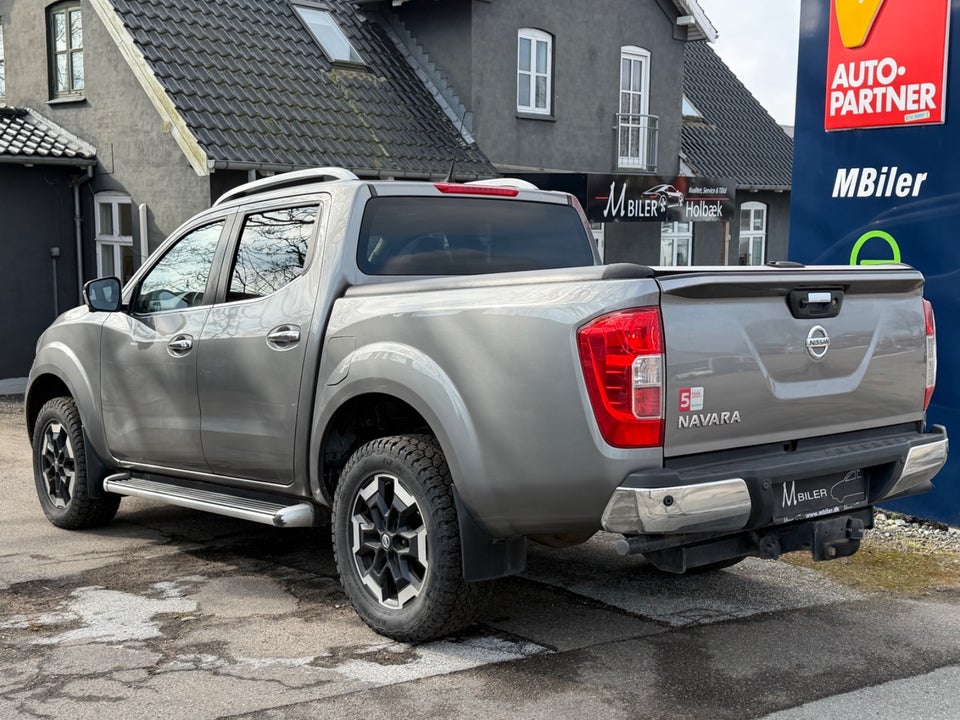 Nissan Navara 2,3 dCi 190 Db.Kab Tekna aut. 4d