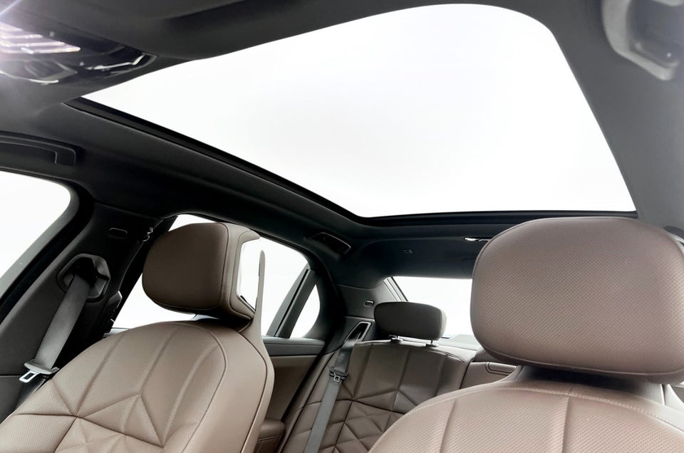 BMW i7 eDrive50 M-Sport 4d