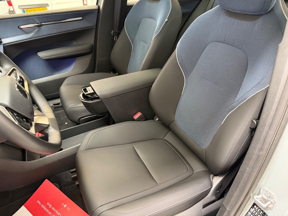 Volvo EX30 Extended Range Ultra 5d