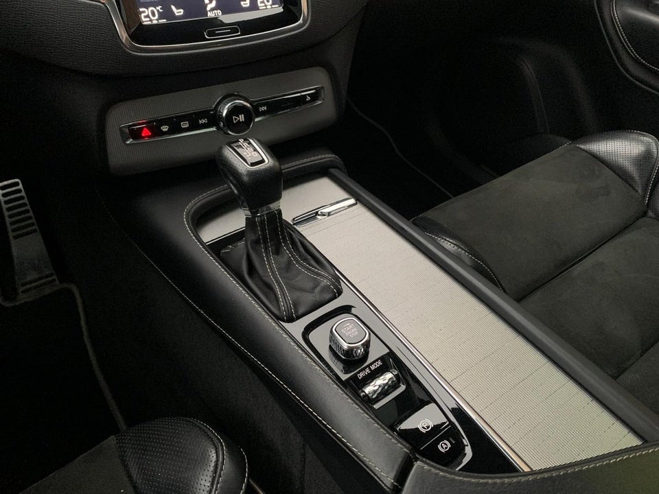 Volvo XC90 2,0 D5 235 R-Design aut. AWD Van 5d