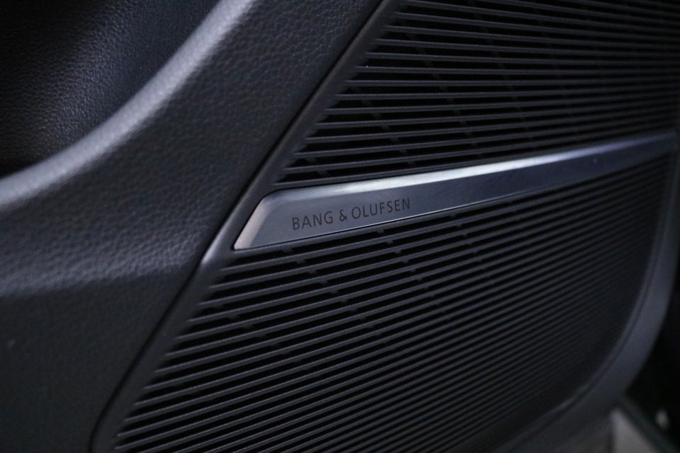 Audi Q8 50 TDi S-line quattro Tiptr. 5d