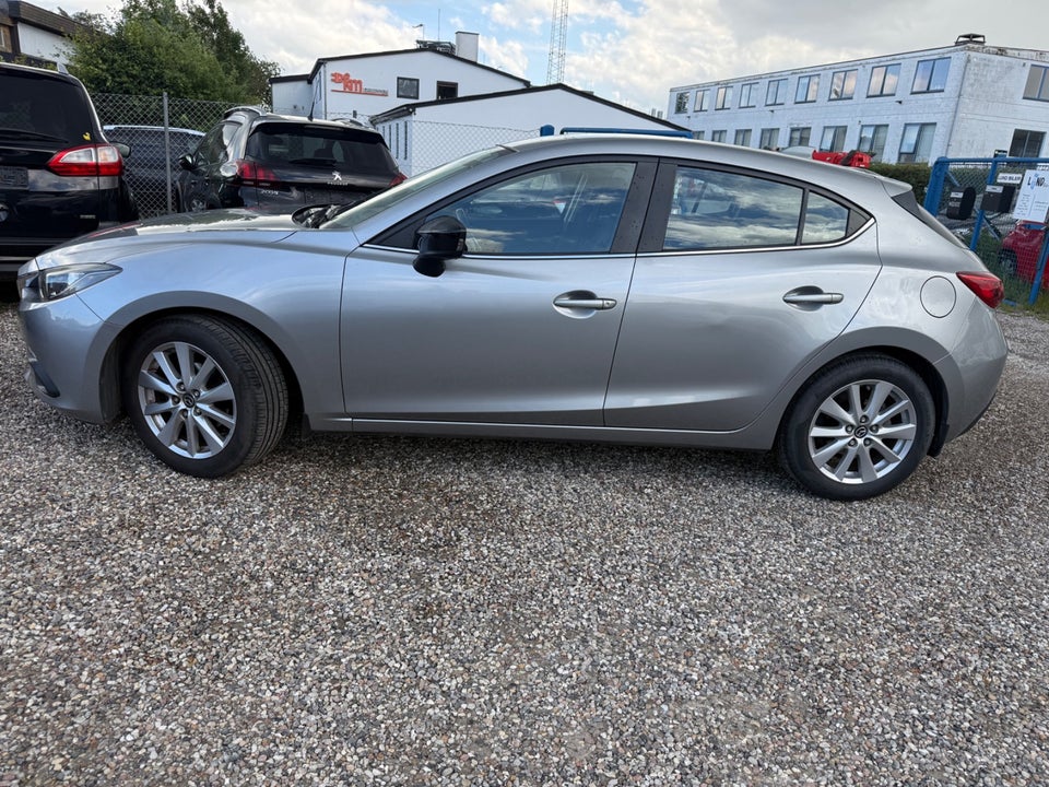 Mazda 3 1,5 SkyActiv-G 100 Core 5d