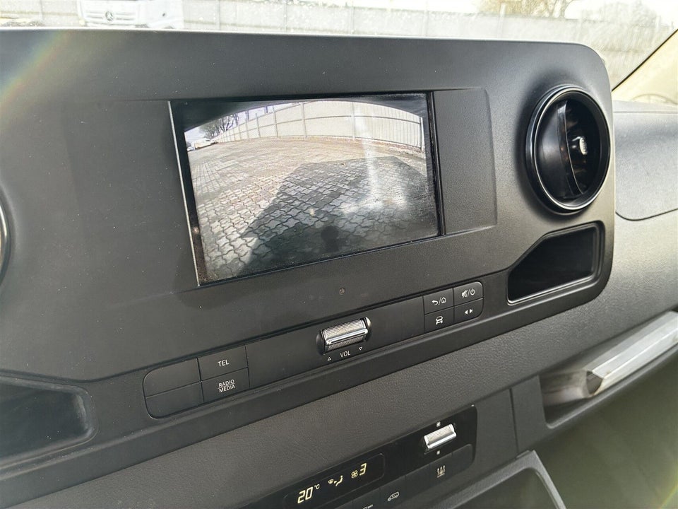 Mercedes Sprinter 316 2,2 CDi A2 Db.Kab aut. RWD 4d