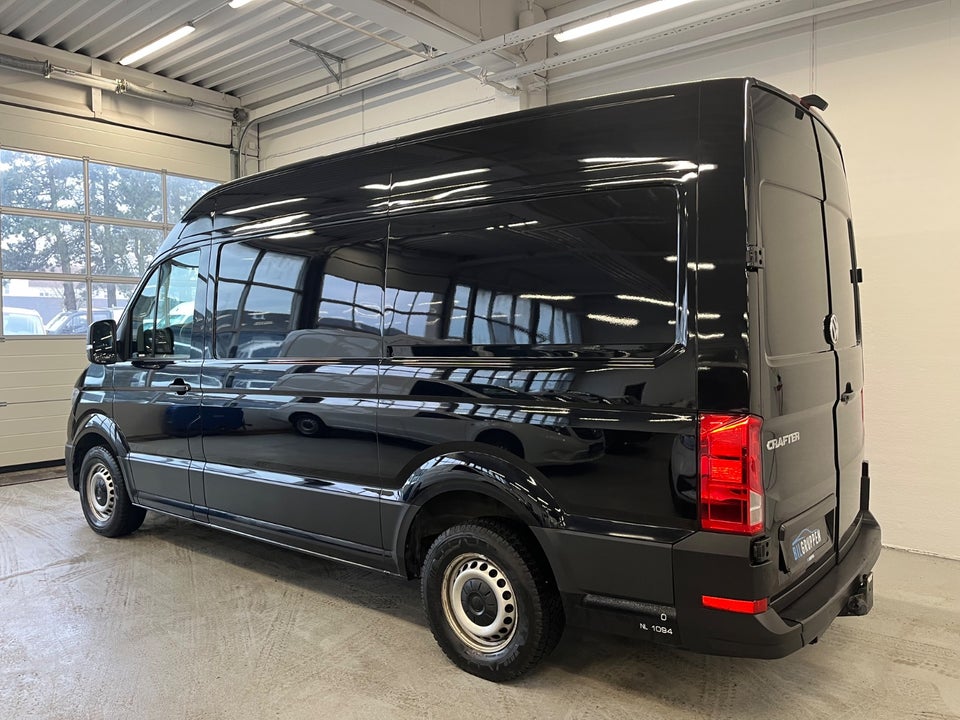 VW Crafter 35 2,0 TDi 140 Kassevogn L3H2