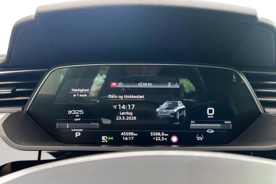Audi Q8 e-tron 55 S-line quattro 5d