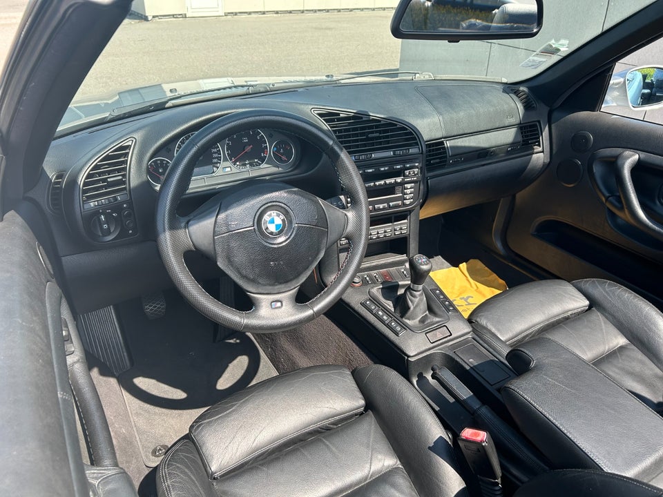 BMW M3 3,2 Cabriolet 2d