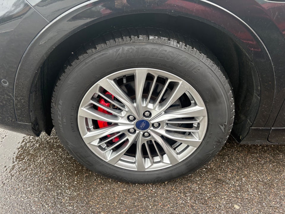 Ford Kuga 2,5 PHEV ST-Line X CVT 5d