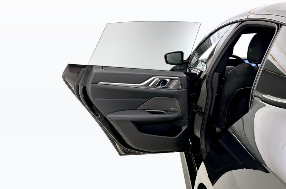 BMW i4 eDrive40 Fully Charged 5d