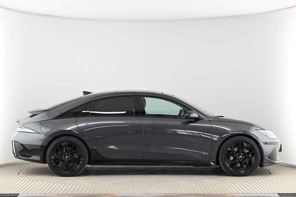 Hyundai Ioniq 6 77 First Edition AWD 4d